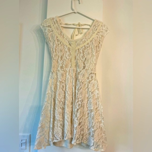 Flower Lace mini dress size M - Picture 1 of 5